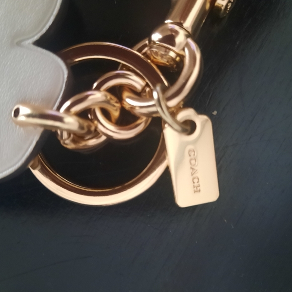 Coach Pink Flower Keychain - Picture 3 of 7